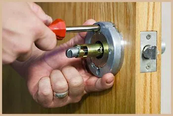 Elite Locksmith Services Reston, VA 703-570-4211 - 6-locks-replace